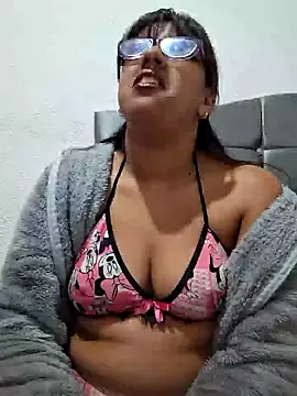 Snapshot of ZaidaWet chatting on 23, 1, 2025 ZaidaWet online show from 23, 1, 2025