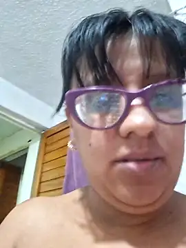 Snapshot of ZaidaWet chatting on 1, 3, 2026 ZaidaWet online show from 1, 3, 2026