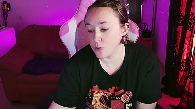 kisicaxx online show from 11, 1, 2025