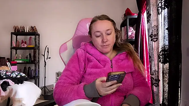 kisicaxx online show from 15, 1, 2026