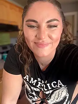 lovely beast online show from 24, 3, 2026