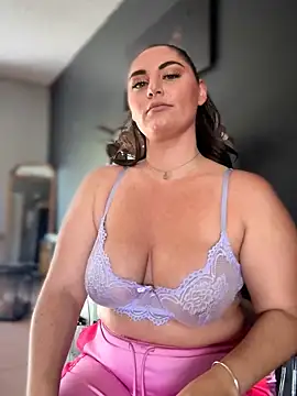 Snapshot of lovely_beast chatting on 30, 4, 2026 lovely beast online show from 30, 4, 2026