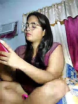 Snapshot of missmelissa_ chatting on 11, 12, 2024 missmelissa  online show from 11, 12, 2024