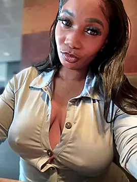   Nessa   online show from 12, 10, 2025