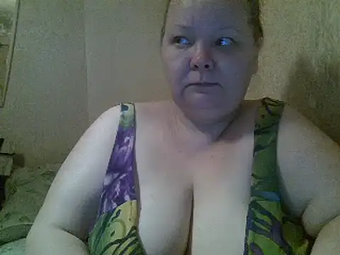 Jane Kissys online show from 9, 12, 2024