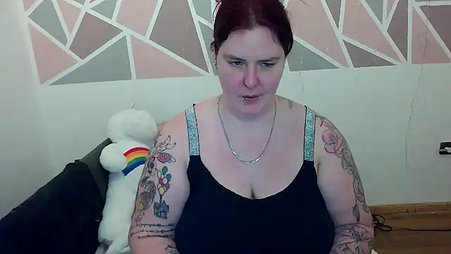 JoyceKyra91 online show from 6, 2, 2025