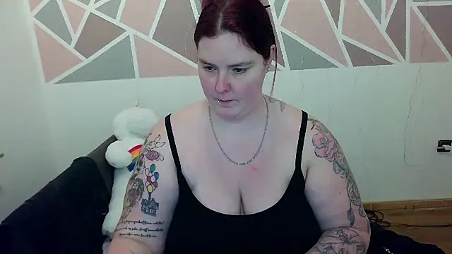 JoyceKyra91 online show from 12, 2, 2025