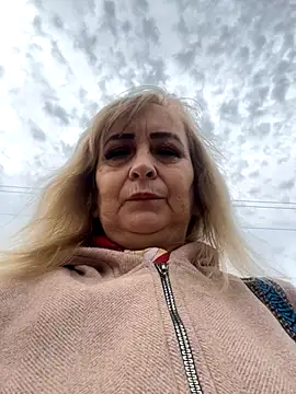 Irina2909xh online show from 8, 10, 2025