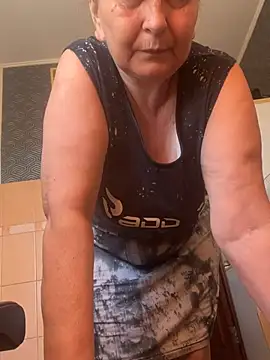 Snapshot of Irina2909@xh chatting on 1, 7, 2026 Irina2909xh online show from 1, 7, 2026