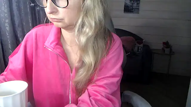 RubiLakros online show from 20, 9, 2025