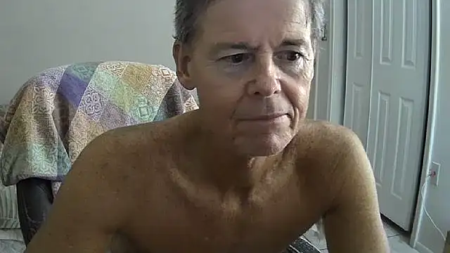 Snapshot of nakeedcowboi65 chatting on 18, 10, 2025 nakeedcowboi65 online show from 18, 10, 2025
