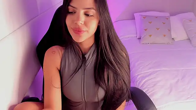 Snapshot of salome__11 chatting on 12, 1, 2025 salome 11 online show from 12, 1, 2025