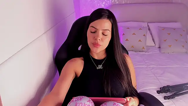 Snapshot of salome__11 chatting on 17, 1, 2025 salome 11 online show from 17, 1, 2025