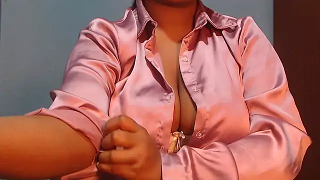 Snapshot of naughtyboobs38dd chatting on 21, 1, 2025 naughtyboobs38dd online show from 21, 1, 2025
