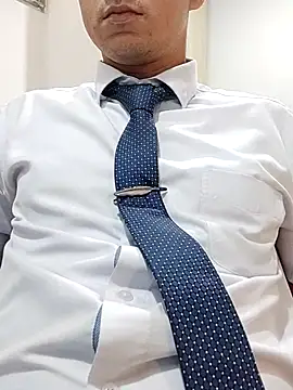 Snapshot of Business_dickkk chatting on 8, 3, 2025 Business dickkk online show from 8, 3, 2025