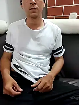 Snapshot of Business_dickkk chatting on 8, 5, 2026 Business dickkk online show from 8, 5, 2026