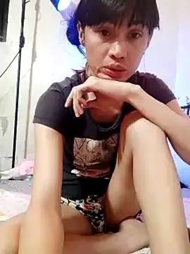 Snapshot of QueenSoreal chatting on 28, 12, 2024 QueenSoreal online show from 28, 12, 2024
