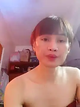 Snapshot of QueenSoreal chatting on 13, 2, 2025 QueenSoreal online show from 13, 2, 2025