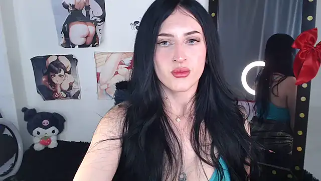 Snapshot of Evelyn_Sheeran chatting on 3, 7, 2026 Evelyn Sheeran online show from 3, 7, 2026