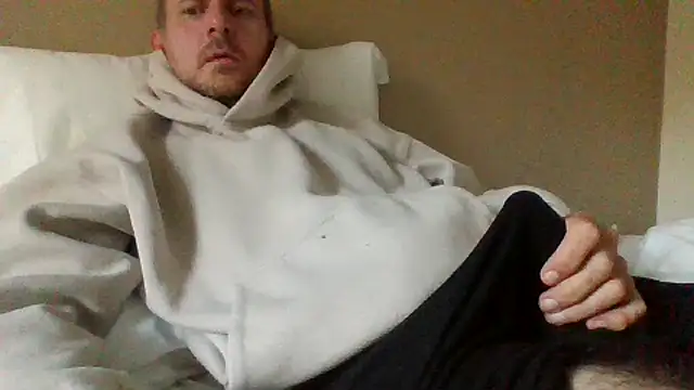 verylargecock online show from 13, 9, 2025