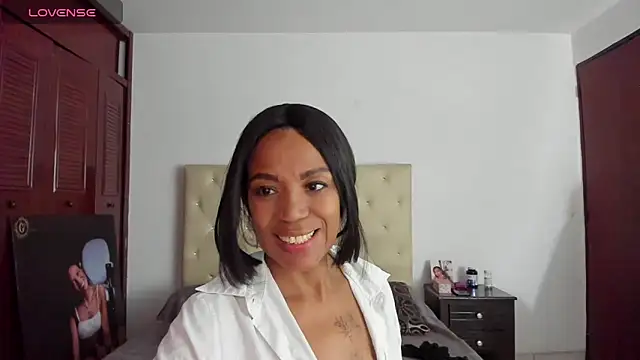 Snapshot of LUISSA_ chatting on 30, 3, 2026 LUISSA online show from 30, 3, 2026