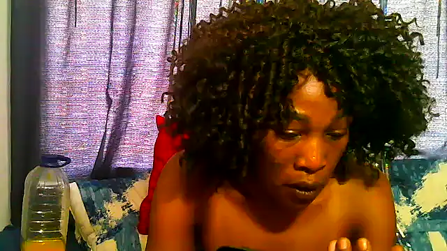 Snapshot of freaky_naughty chatting on 30, 12, 2024 freaky naughty online show from 30, 12, 2024