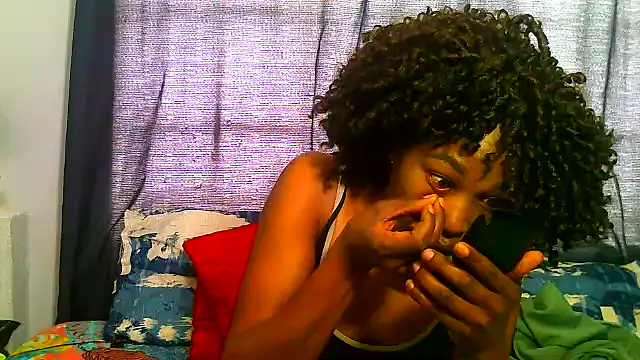 Snapshot of freaky_naughty chatting on 6, 1, 2025 freaky naughty online show from 6, 1, 2025