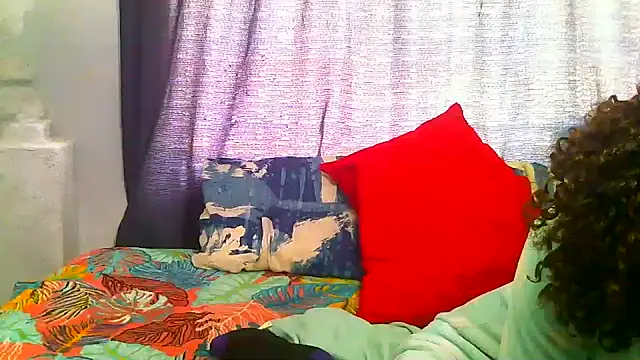 Snapshot of freaky_naughty chatting on 17, 1, 2025 freaky naughty online show from 17, 1, 2025