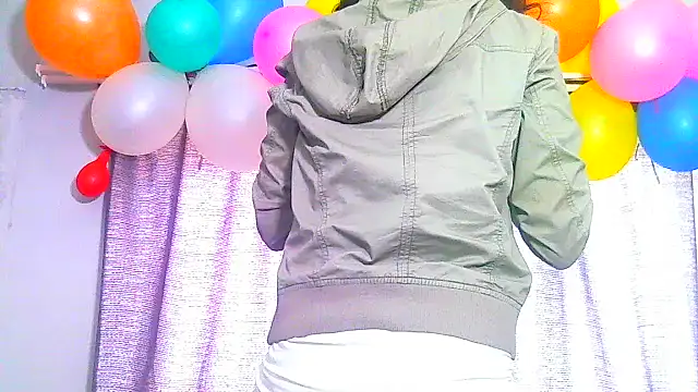 Snapshot of freaky_naughty chatting on 18, 1, 2025 freaky naughty online show from 18, 1, 2025