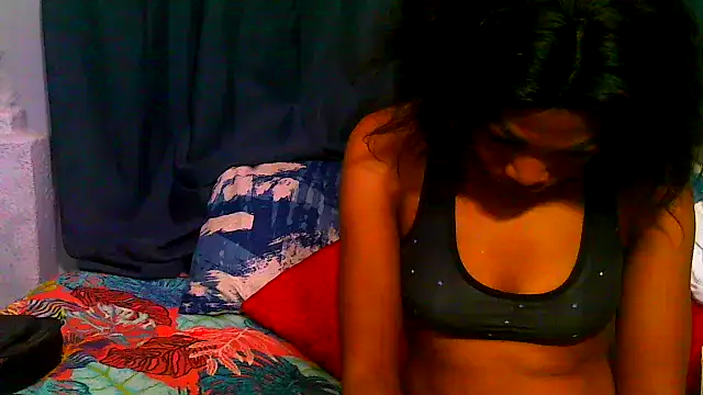 Snapshot of freaky_naughty chatting on 18, 1, 2025 freaky naughty online show from 18, 1, 2025