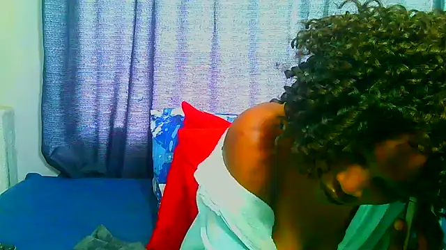 Snapshot of freaky_naughty chatting on 17, 2, 2025 freaky naughty online show from 17, 2, 2025