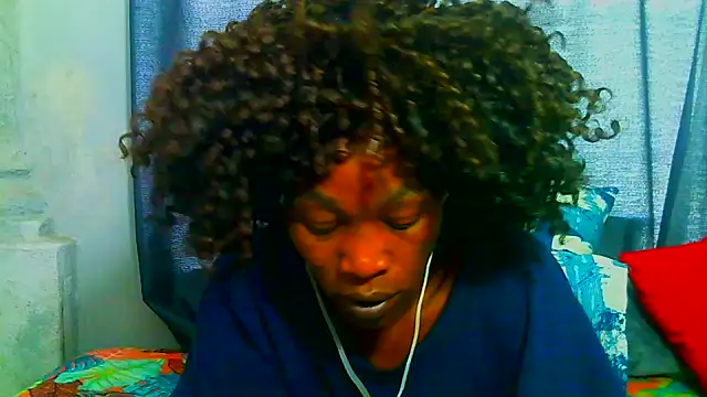 Snapshot of freaky_naughty chatting on 22, 2, 2025 freaky naughty online show from 22, 2, 2025