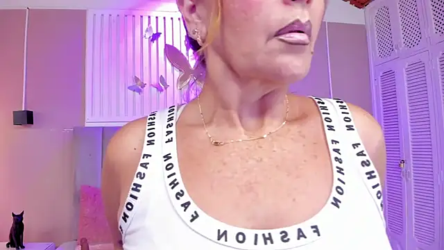 chantall1375 online show from 27, 5, 2026