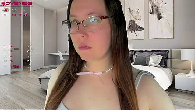 Snapshot of Victoria_Romans chatting on 10, 9, 2025 Victoria Romans online show from 10, 9, 2025