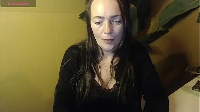 cloe85nl online show from 4, 12, 2025