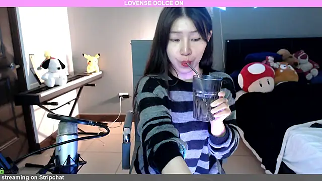 Snapshot of minarocket_ chatting on 27, 12, 2024 minarocket online show from 27, 12, 2024