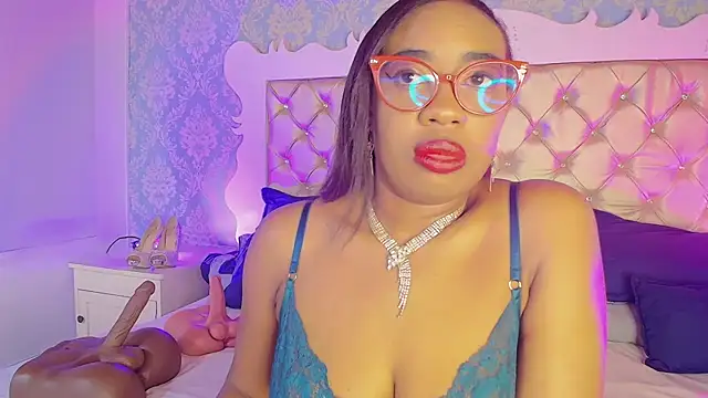 Snapshot of CaseyMoon chatting on 28, 2, 2026 CaseyMoon online show from 28, 2, 2026