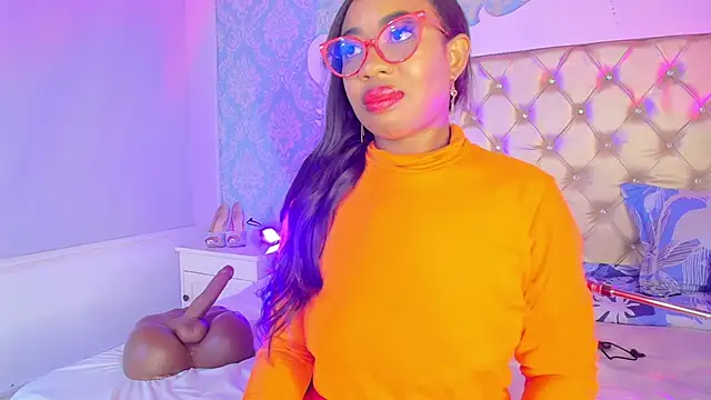 CaseyMoon online show from 8, 5, 2026