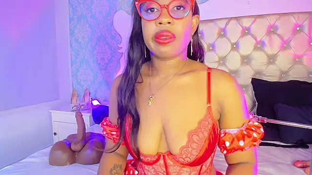 CaseyMoon online show from 9, 5, 2026