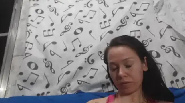 Snapshot of Venusluxodomme chatting on 25, 1, 2025 Venusluxodomme online show from 25, 1, 2025
