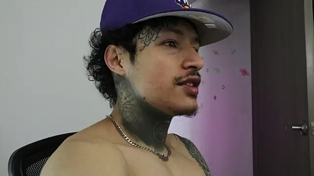 Snapshot of trieone chatting on 17, 9, 2025 trieone online show from 17, 9, 2025