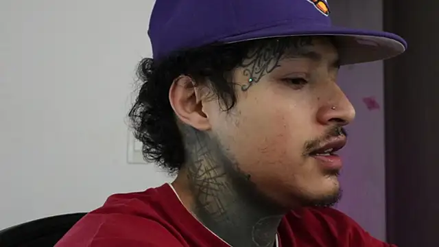 Snapshot of trieone chatting on 18, 9, 2025 trieone online show from 18, 9, 2025