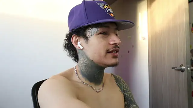 Snapshot of trieone chatting on 23, 9, 2025 trieone online show from 23, 9, 2025