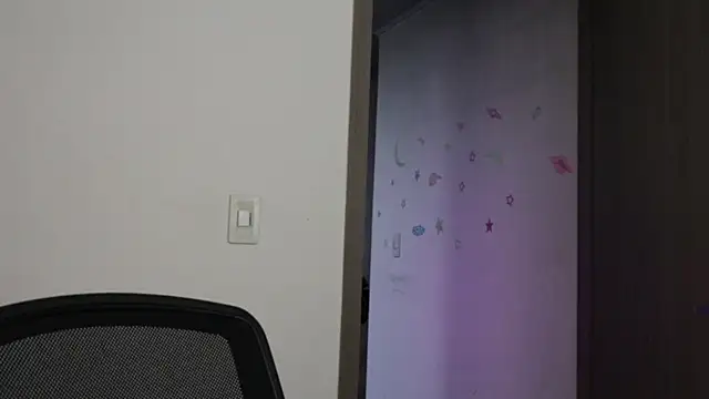 Snapshot of trieone chatting on 28, 9, 2025 trieone online show from 28, 9, 2025