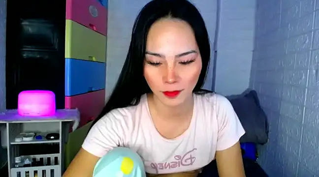 Snapshot of urnaughtydolly69 chatting on 20, 12, 2024 urnaughtydolly69 online show from 20, 12, 2024