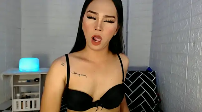 Snapshot of urnaughtydolly69 chatting on 29, 1, 2025 urnaughtydolly69 online show from 29, 1, 2025