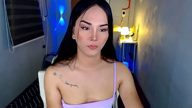 Snapshot of urnaughtydolly69 chatting on 8, 7, 2026 urnaughtydolly69 online show from 8, 7, 2026