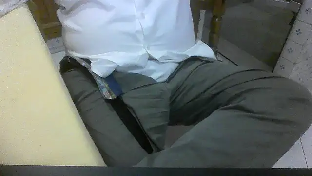 Snapshot of polloiw chatting on 28, 10, 2025 polloiw online show from 28, 10, 2025