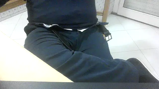 Snapshot of polloiw chatting on 2, 12, 2025 polloiw online show from 2, 12, 2025