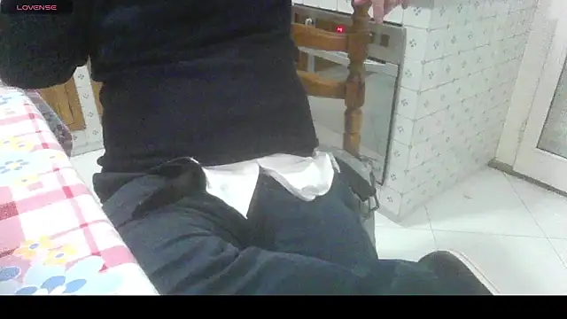 Snapshot of polloiw chatting on 19, 12, 2025 polloiw online show from 19, 12, 2025